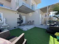 Sea View Apts & Suites by Pachiplex