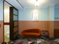 Stay at Hotel Steyne