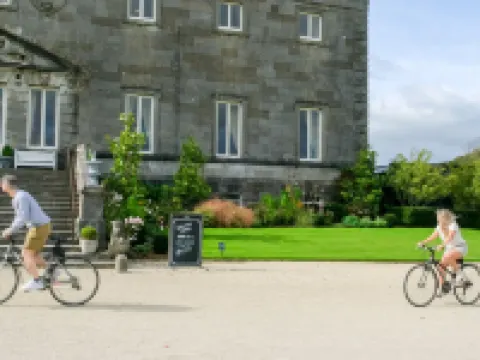 Woodside Lodge Accommodation Hotels in Westport