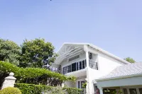 Burkleigh House Các khách sạn gần Strijdom Park Test Centre