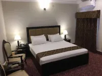 Royal Continental Hotel Hotels near Noor Mahal