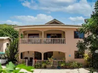Chez Benoit Self Catering Hotels in Au Cap