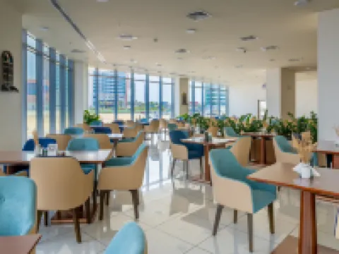 S Plaza Suites Hotel Hotels in Seef