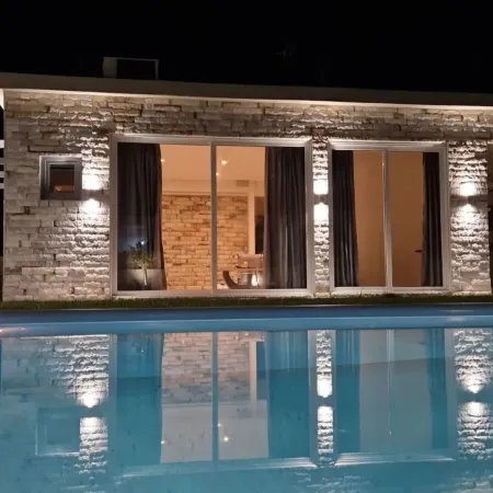 Aqua Luxury Suites by Estia Hotels in Roda
