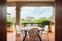 Follonica Apartments - Pool & Relax