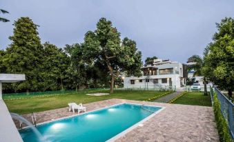 Nadhiyoram River Retreat