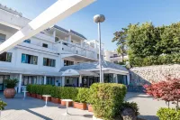 Hotel Sakura - servizio colazione