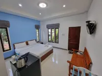 Pran Kiang Lay Hotels near Pak Nam Pran