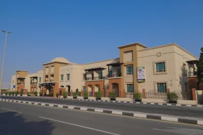 Mughal Suites Hotels near Al quawasim
