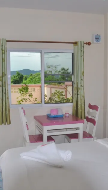 ห้องสแตนดาร์ด, เตียงใหญ่ 1 เตียง, ปลอดบุหรี่, วิวภูเขา