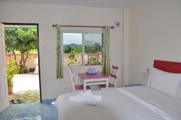 รูปภาพของวัฒนะฮิลล์รีสอร์ทสัตหีบ