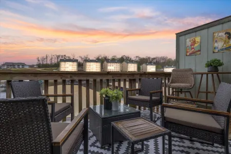 Indoor Pool and Lakeside Views - Chic Escape