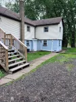 Charming River Front 1-bedroom apartment in delightful Coraopolis with AC, WiFi