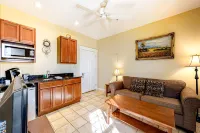 Downtown suite near with water with central AC and shared washer/dryer Hotels in Northeast Harbor