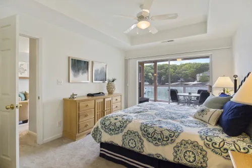 Screened Patio and Two Swimming Pools - Charming Waterfront Oasis