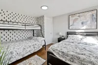 Spacious Duplex with Full Kitchens and Free Parking - Charming Whimsical Haven