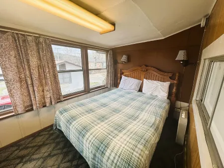 Idlewild at Duck Harbor Resort