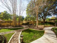 La Quinta Inn & Suites by Wyndham Austin Southwest Hotels near Zilker Metropolitan Park