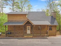 Serene Wildlife Oasis and Cozy Living Spaces - Enchanting Mountain Retreat 패닌 카운티 공공도서관 주변 호텔
