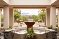 Golf Course View and Smart TV - Elegant Condo Retreat Hotels in Napa County