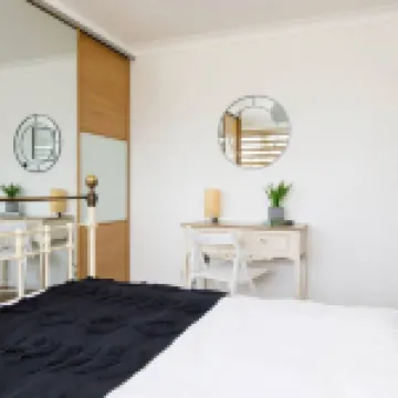 Charming Bolthole 400m to Beach