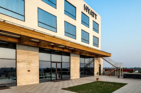 Hyatt Raipur Отели рядом со станцией Raipur Junction Railway Station Bus Stop