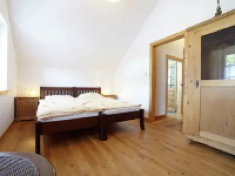 อพาร์ทเมนต์โนสตัลจิคในภูเขาอีเฟลที่สวยงาม โรงแรมในSchleiden