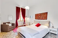 Cozy Apartment with Garden in Dorsoduro