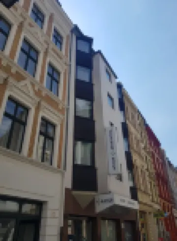 Astor & Aparthotel Hotels near Historischer Gewolbekeller