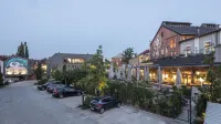 Liebesbier Urban Art & Smart Hotel - Parking