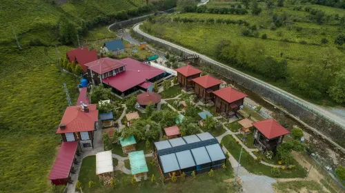 Mcora Tatil Koyu Hôtels à : Yucehisar Koyu