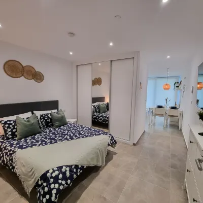 E1 Gibraltar Hotels near Rock of Gibraltar