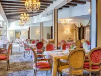 Alpin Resort Hotel Hotels near Ruia