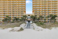 Calypso Resort and Towers by Book That Condo