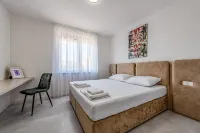 Apartments Twins with Pools