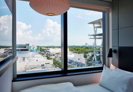 1. 시티즌M 마이애..