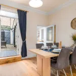 Host Stay 鐵路工休息處