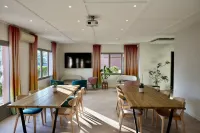 Sure Hotel by Best Western Biarritz Aeroport Hotels in Anglet