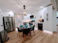 10 Burnett Home - 2-نجوم