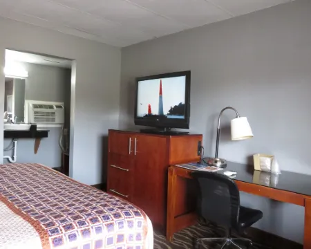 Travelodge by Wyndham Walterboro Hotels in Colleton County