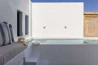 Phos Milos - Hot Tub