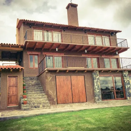 Beautiful Cabin Downtown Tapalpa Oven Mud Barbecue Grill 4 Room 12 Ppl TV Wifi