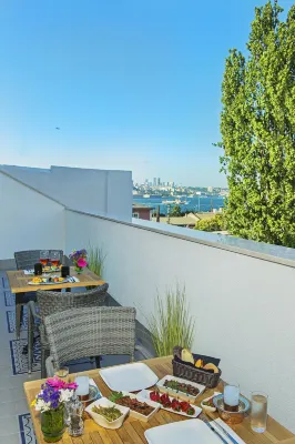 Barbera Hotel Dining Photos