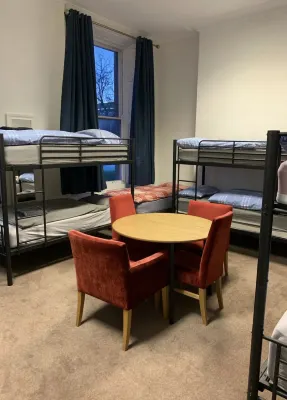 Eden Quay Guesthouse Private Rooms