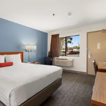 Good Nite Inn Camarillo