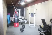 Old School Motel RV - Gym