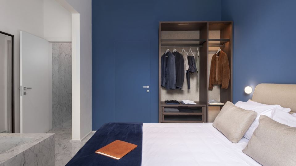 Cavour Deluxe by Mmega