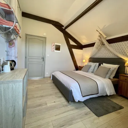 L'Oustaloise Hotels in Herault