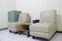 Spacious 2Br Apartment Buah Batu Park Near Exit Tol Hôtels à : Bojongsoang