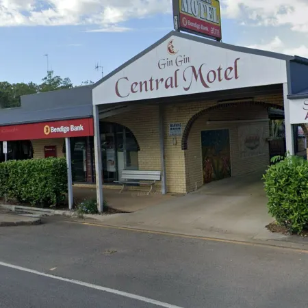 Central Motel Gin Gin Отели в г. Джин Джин